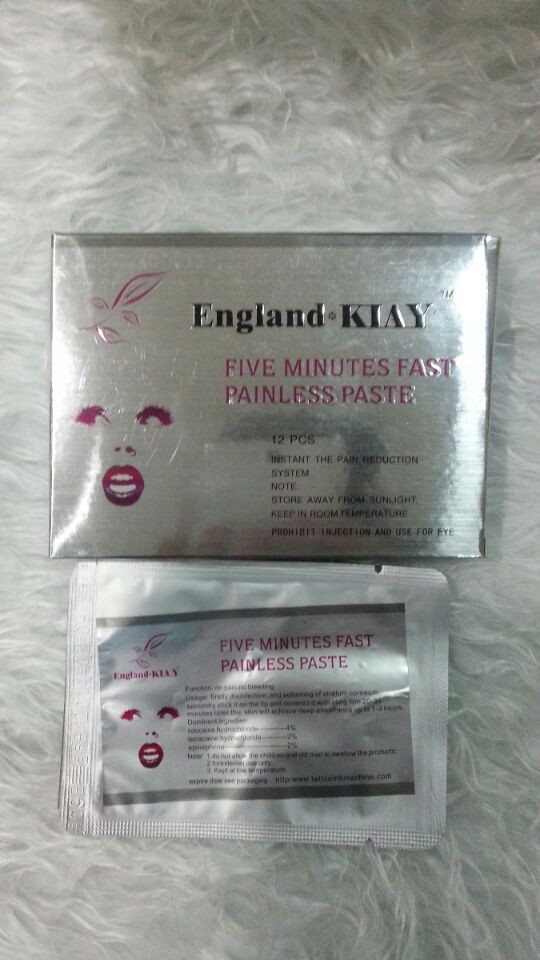 Het Verdovingsmiddelenroom van Engeland Kiay Actueel en Vijf Minuten Snelste Pijnloos Lippendeeg 1